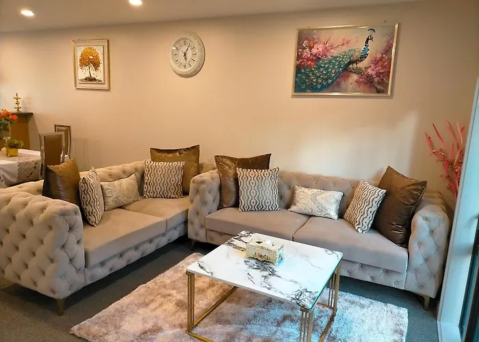 Parnell! Elegant & Modern 3Bedroom Townhouse - Auckland Cbd