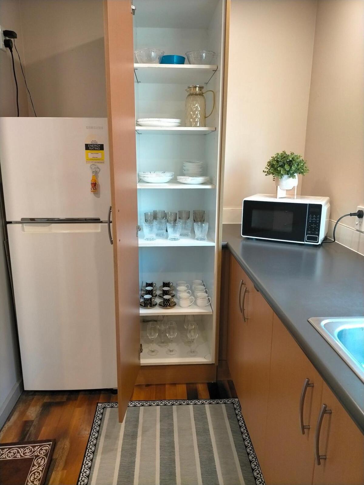 Parnell! Elegant & Modern 3bedroom Townhouse - Cbd *